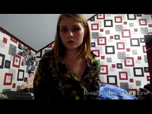❤️ 来自俄罗斯的年轻金发碧眼的学生喜欢更大的阴茎。 ️ Porno